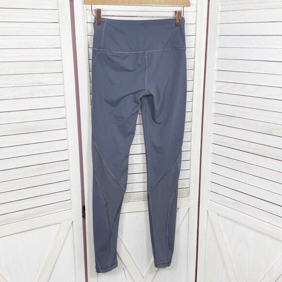 Victoria's Secret Knockout Laser Cut Eyelet Mesh Back Leggings Grey XS Long - Picture 4 of 12